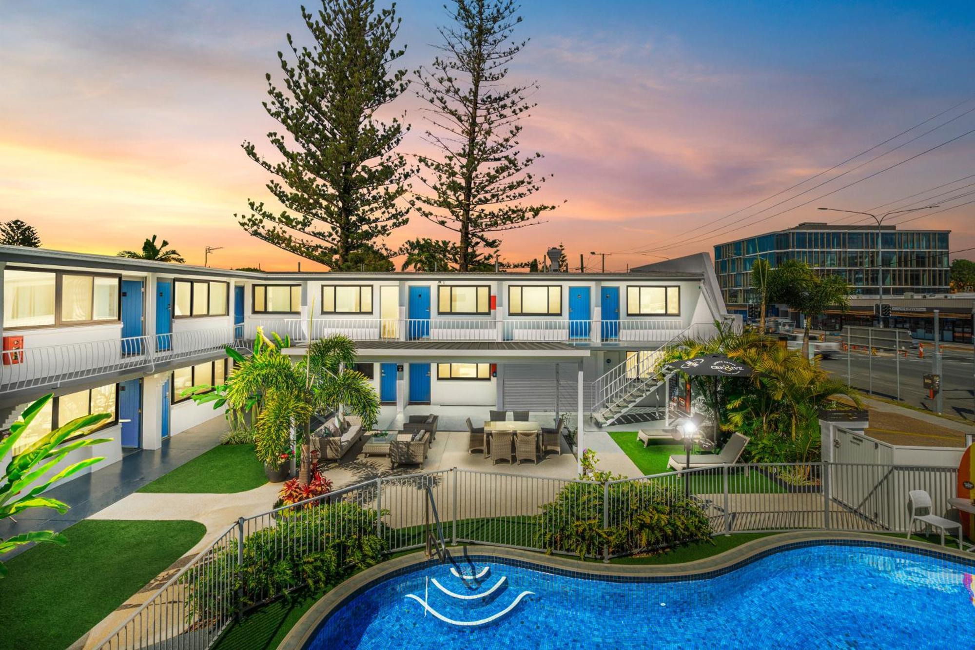Montego Mermaid Motel Gold Coast
